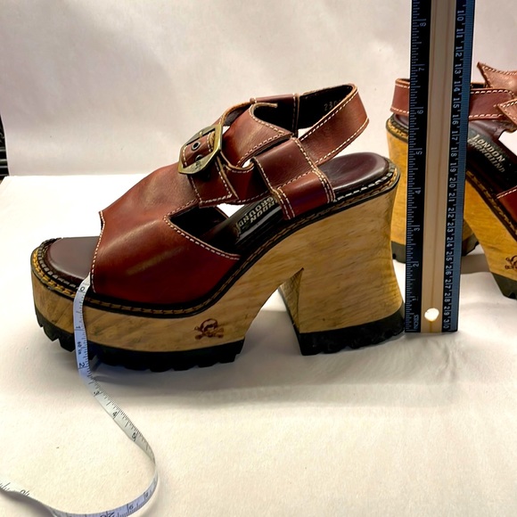 Sold-London Underground Chunky Wood Heel Platform Brown Leather Sandals Vintage - Picture 13 of 14